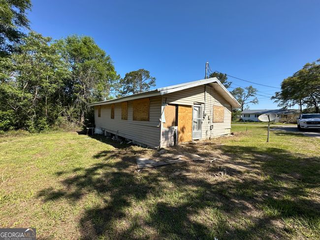 56 Daisy Ave, House other with 3 bedrooms, 1 bathrooms and null parking in Douglas GA | Image 4