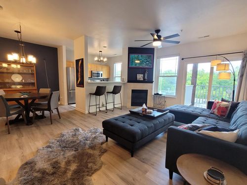 110-N113W16241 Sylvan Circle, Germantown, WI, 53022 | Card Image