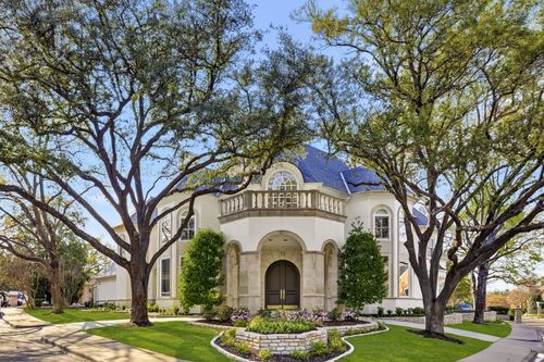 13 Downs Lake Cir, Dallas, TX, 75230-1900 | Card Image