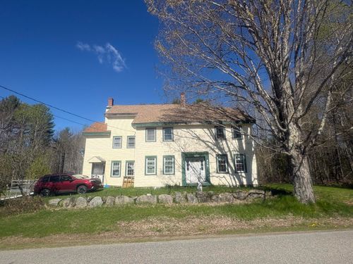 910 Hostile Valley Road, Palermo, ME, 04354 | Card Image