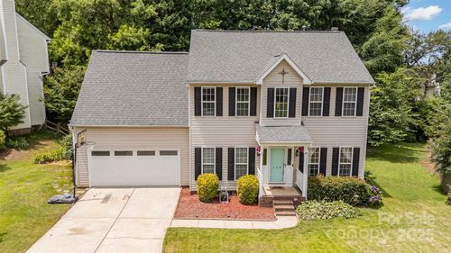 108 Shade Tree Cir, Fort Mill, SC, 29715-9768 | Card Image