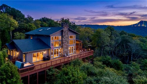 200 Summit Rd, Beech Mountain, NC, 28604-6890 | Card Image