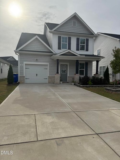 490 Sturgeon St, Smithfield, NC, 27577-5639 | Card Image