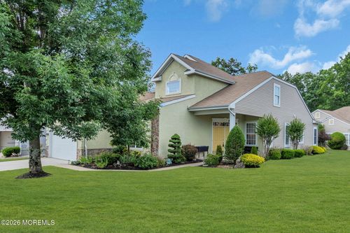 1 Pebble Beach Blvd, Jackson, NJ, 08527-4053 | Card Image