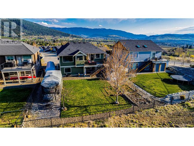 105 Blackcomb Crt, House other with 5 bedrooms, 3 bathrooms and 6 parking in Vernon BC | Image 3