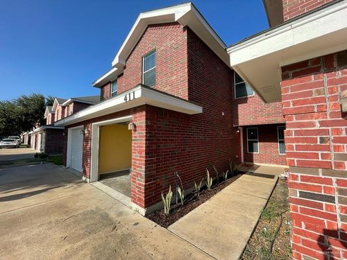 411 S 48th Ln, Mcallen, TX, 78501-3515 | Card Image