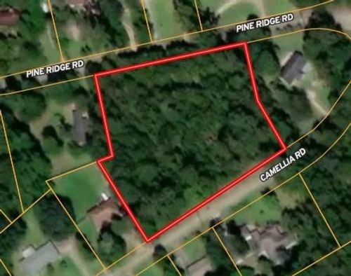 824 Pine Ridge Rd, Bogalusa, LA, 70427-3024 | Card Image