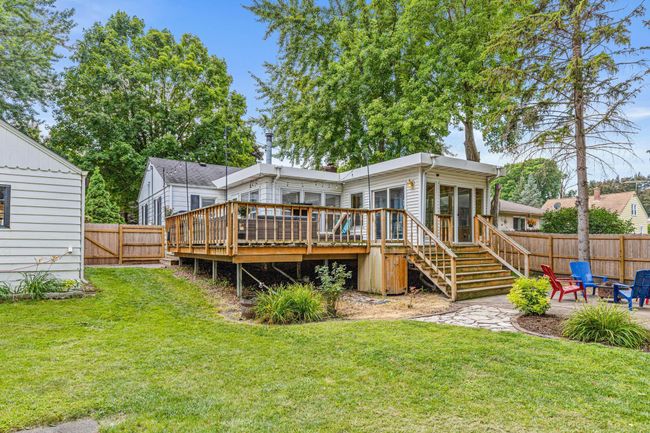 Cedar deck and new cedar privacy fence | Image 35