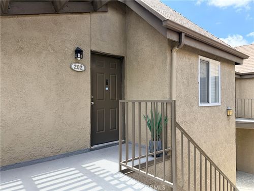 202-788 Gianni Dr, Corona, CA, 92879-5711 | Card Image