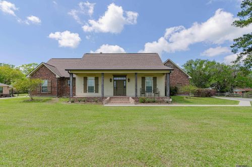 9179 Brittany Rd, Sorrento, LA, 70778-3145 | Card Image