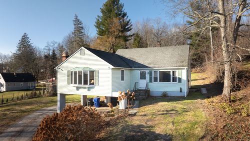 39 Baron Ln, Torrington, CT, 06790-4408 | Card Image