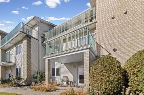 unit-101-2034 Manico Ct, Crest Hill, IL, 60403-0828 | Card Image