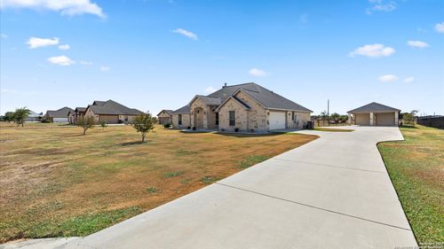 108 Haycraft Blvd, Marion, TX, 78124-4042 | Card Image