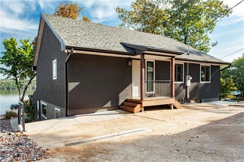 472 Osage Oaks Dr, Climax Springs, MO, 65324-2038 | Card Image