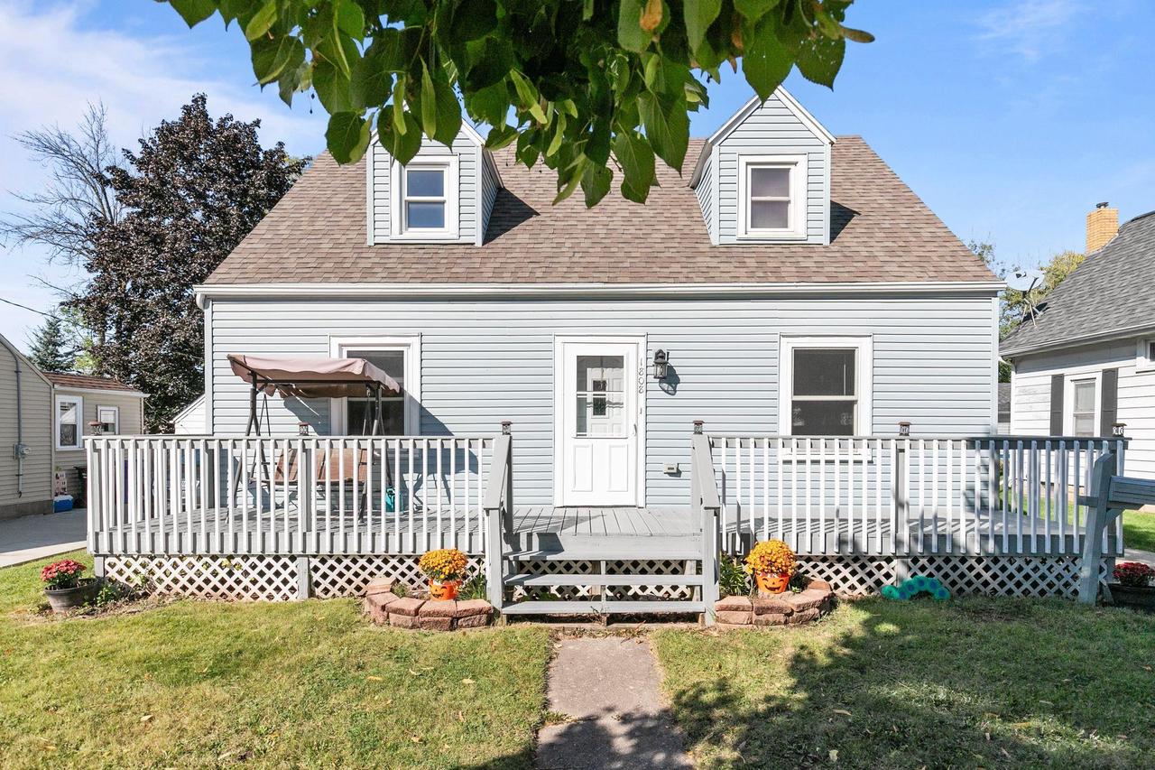 Summer St, Appleton, WI 54914