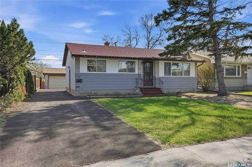 55 Donahue Ave, Regina, SK, S4R3Y7 | Card Image