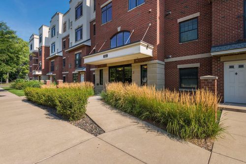 409-619 8th St Se, Minneapolis, MN, 55414-1190 | Card Image
