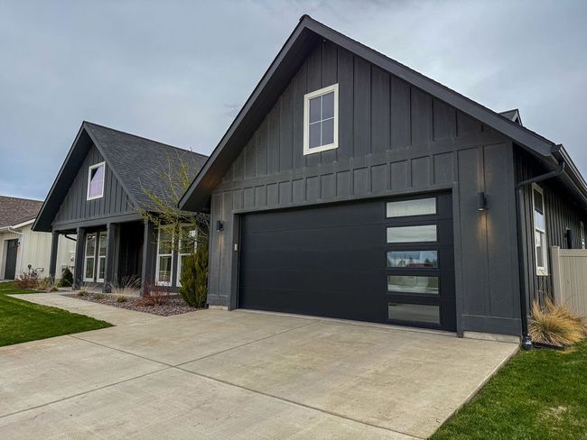 Welcome to 123 Owl Loop | Image 4