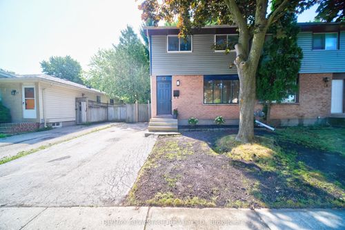 47 Denlaw Rd, London, ON, N6G3L3 | Card Image