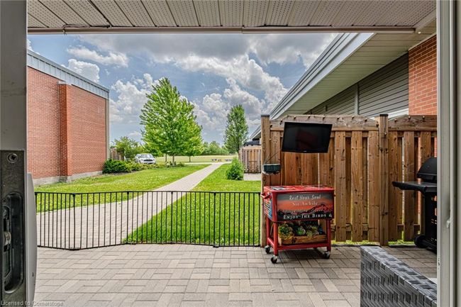 8 - 992 Windham Lane, House attached with 2 bedrooms, 1 bathrooms and 2 parking in Windham Centre ON | Image 24