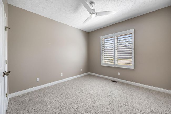 1733 Mill Pond Ln, Condo with 3 bedrooms, 2 bathrooms and null parking in Lafayette IN | Image 4