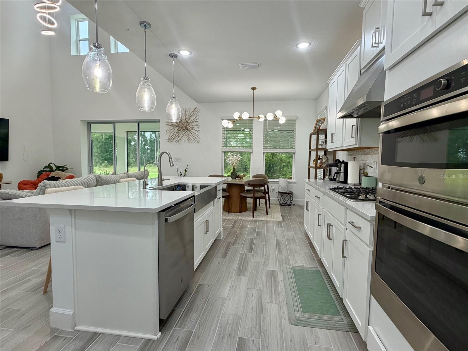 Residential Lease in WESLEY CHAPEL 5