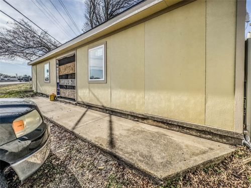 719 E Highway 67, Duncanville, TX, 75137-3407 | Card Image