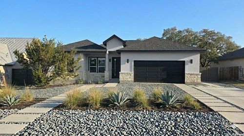 109 W Eli Chandler, Blanco, TX, 78606-2092 | Card Image