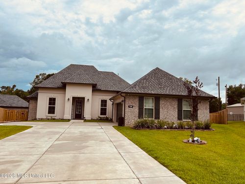 7298 S Aberdeen Dr, Pass Christian, MS, 39571-7001 | Card Image