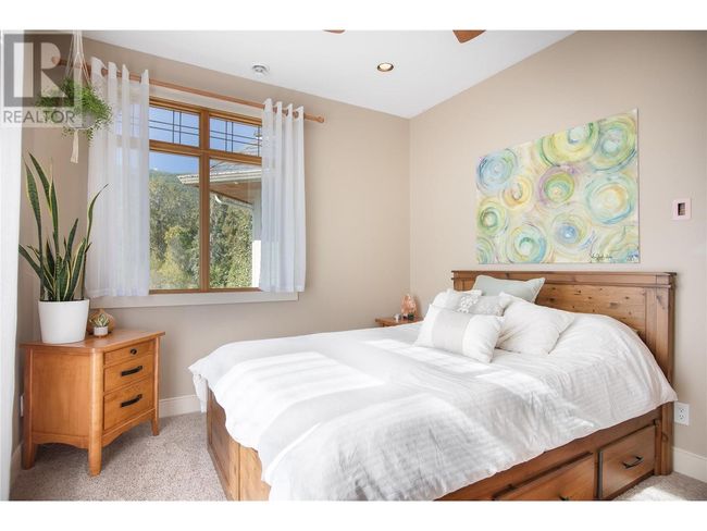 2388 Lawrence Rd, House other with 3 bedrooms, 3 bathrooms and 20 parking in Lumby BC | Image 38