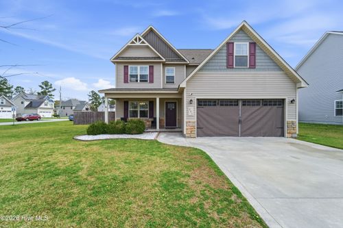 206 Zonnie Ln, Jacksonville, NC, 28540-9729 | Card Image