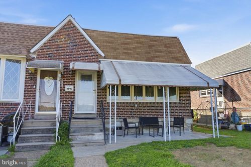 8502 Frontenac St, PHILADELPHIA, PA, 19152-1107 | Card Image