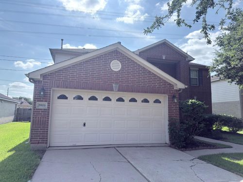2926 Richland Spring Ln, Sugar Land, TX, 77479-8883 | Card Image