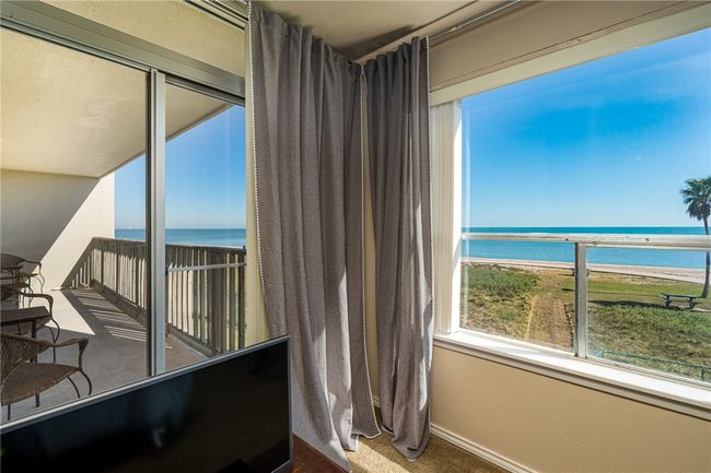 Access to balcony and all those views | Image 12