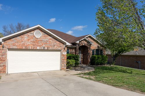 2222 Creek Side Dr, Weatherford, TX, 76087-3846 | Card Image
