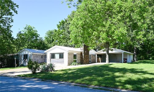 216 Prestonwood St, Harrison, AR, 72601-1948 | Card Image