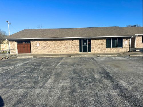 3718 Cumberland Falls Hwy, Corbin, KY, 40701-8897 | Card Image