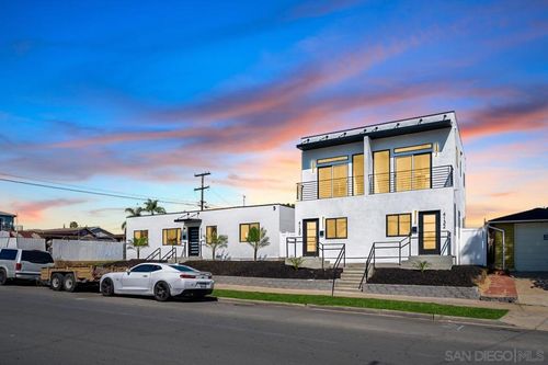 4128 Thorn St, San Diego, CA, 92105-4121 | Card Image