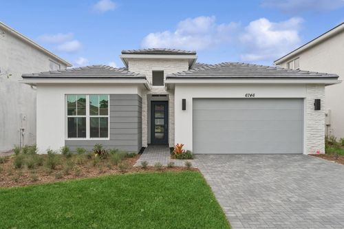 18-6746 Se Lost Pine Dr, Stuart, FL, 34997-7335 | Card Image