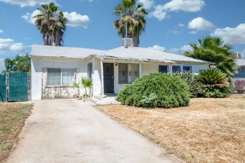 2568 S Lotus Ave, Fresno, CA, 93706-5029 | Card Image