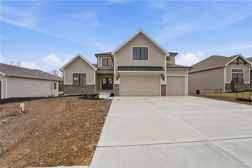 10515 N Liberty St, Kansas City, MO, 64155-2891 | Card Image