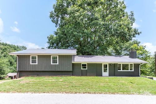 76 Trent Rd, Brevard, NC, 28712-9606 | Card Image