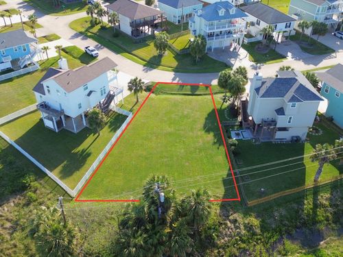 13944 Pirates Beach Blvd, Galveston, TX, 77554 | Card Image