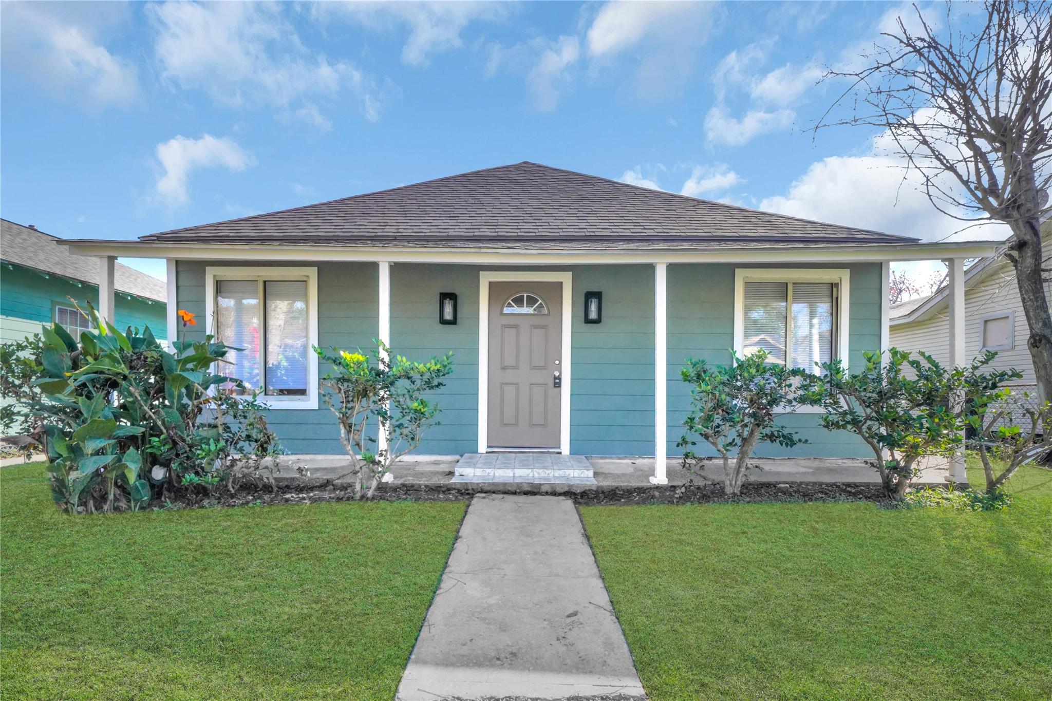 Residential Income in Houston 3