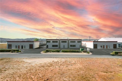 ste-6-17525 Alder St, Hesperia, CA, 92345-5005 | Card Image