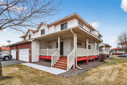 8635 Tessman Cir N, Brooklyn Park, MN, 55445-3101 | Card Image