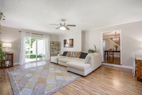 47016 Ayres Ave, Van Buren Twp, MI, 48111-1205 | Card Image