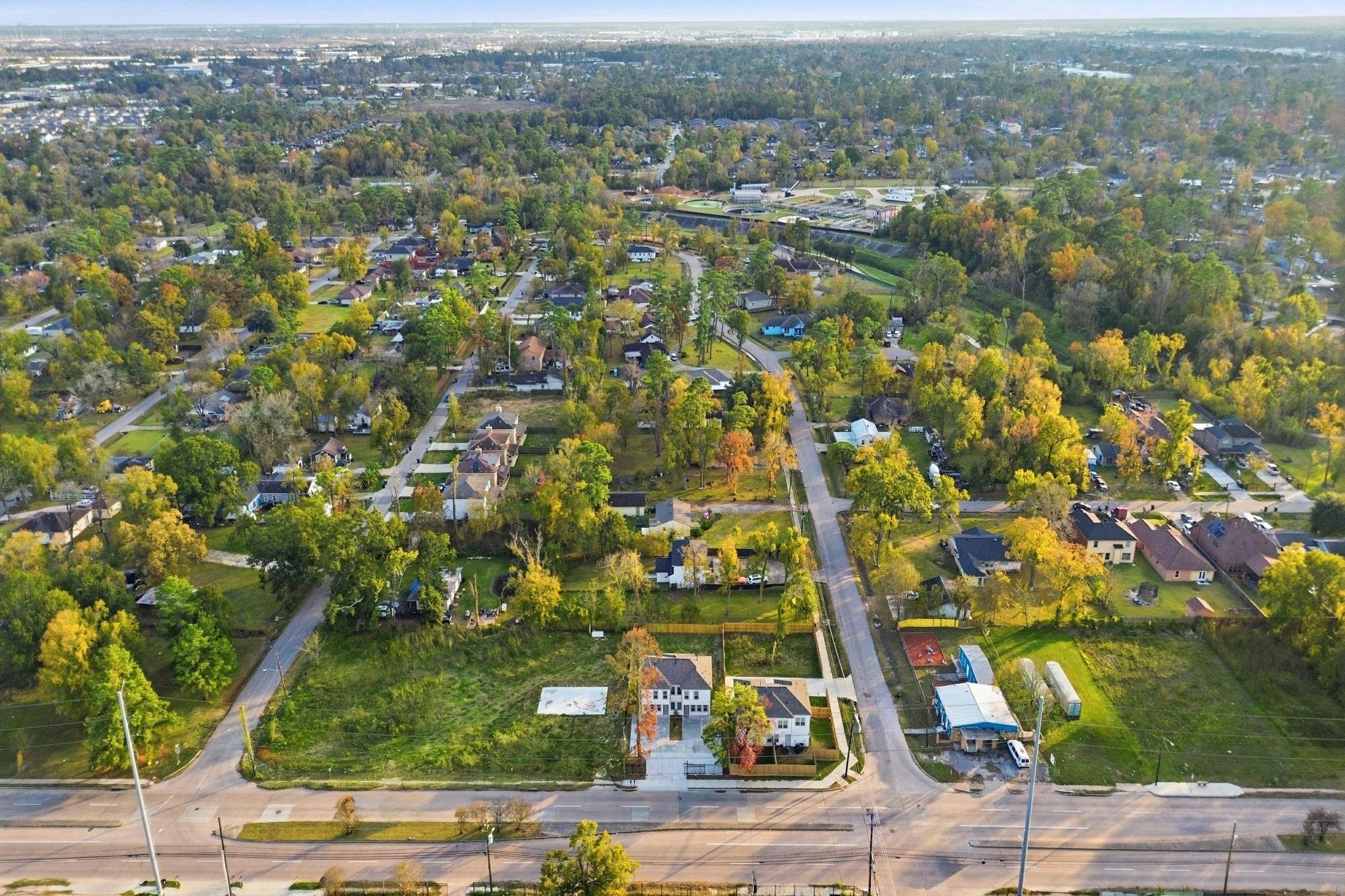 Land in Houston 3