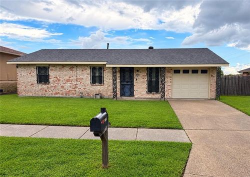 5804 Saint John Ave, Marrero, LA, 70072-4714 | Card Image