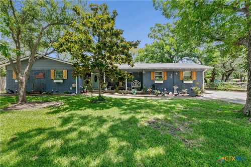 205 Live Oak Dr, Harker Heights, TX, 76548-1641 | Card Image